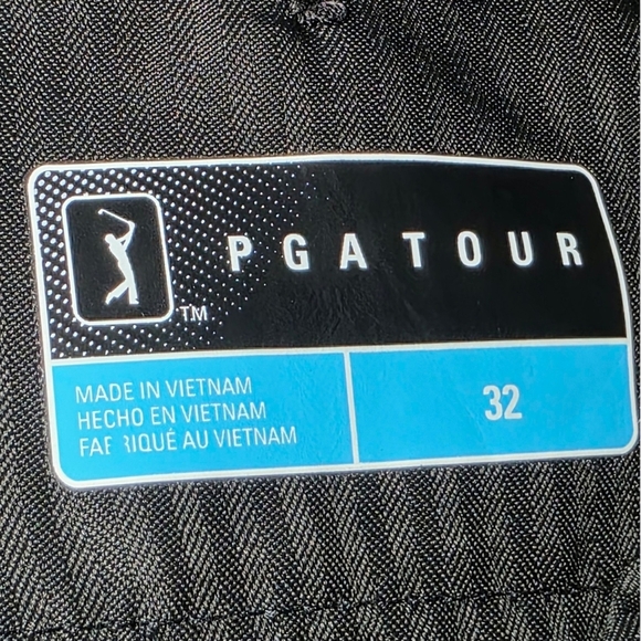 PGATour Men's Flat Front Golf Shorts, Color Caviar, Size 32 - Picture 4 of 10